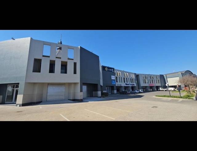 BUSINESS PROPERTY TO RENT IN HALFWAY HOUSE